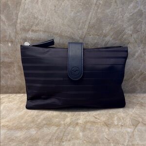 NWT Lufthansa business class amenity kit